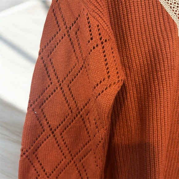 Kirundi sweater with crochet details NWT! - Picture 3 of 3